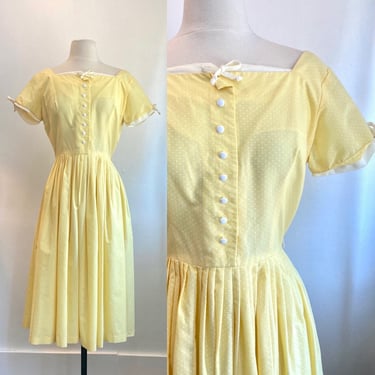 Sweet 50s DAY Dress / FIt Flare Shirtwaist / BOW Detail / Pale Yellow 