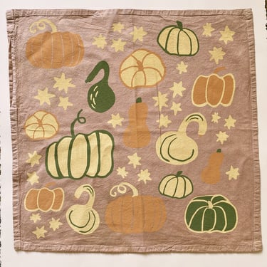 screen printed tea towel. fairytale pumpkins on taupe. flour sack cotton. ecofriendly. boho home. hostess gift. fall. gourds. halloween. 
