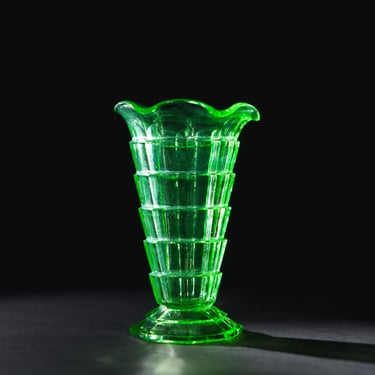Vintage Uranium Glass Ruffled Flower Vase - Tea Room Pattern Glowing Centerpiece by Indiana Glass Co 