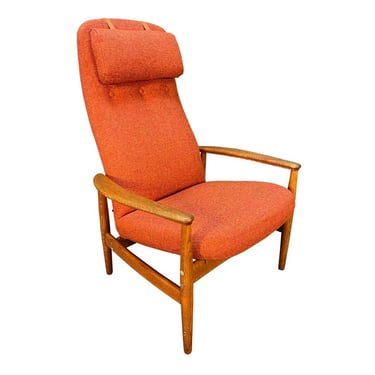 Vintage Scandinavian Mid Century Modern Oak "Contour" Lounge Chair by Alf Svensson 
