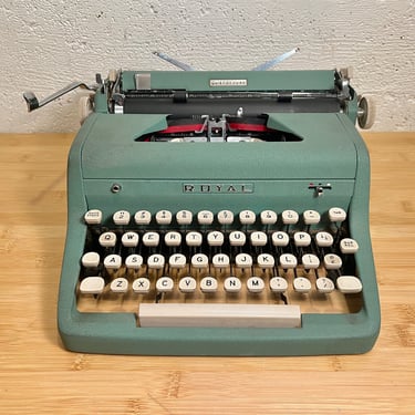 Mint Green 1956 Royal Quiet Deluxe with Case, New Ribbon, Typing Great, Portable Typewriter 