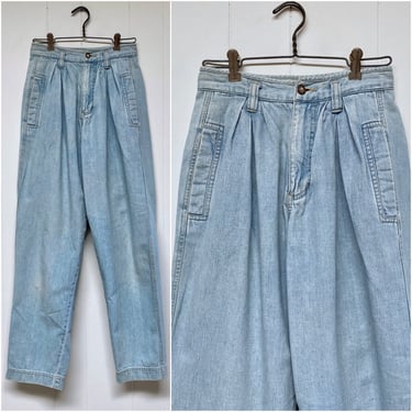 Vintage 1980s 90s High Rise Jeans, 80s 90s Pleated Light Wash Denim w/ Tapered Leg, Lizwear Mom Jeans, New Wave, 26 x 31, VFG 