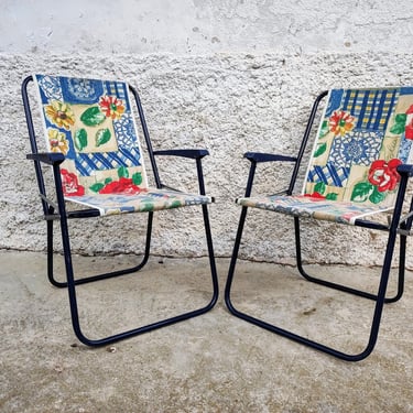 Vintage  Pair of Picnic Chairs/ Retro Chairs/ Canvas Chairs/ Alluminium Compact Chairs/Beach Chair / Colourful Chairs/ Folding Chairs / 80s 