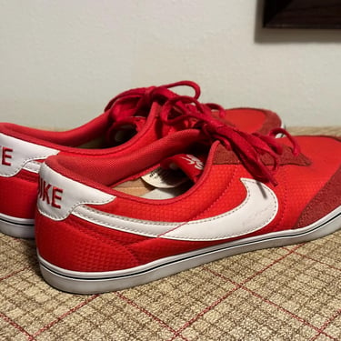 Vintage Nike LeShot 6.0’s Red & White 20110401 