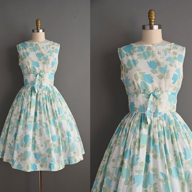 vintage 1960s Green & Blue Floral Print Dress - Small Medium 