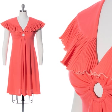 Vintage 1970s Dress | 70s Ruffled Capelet Hot Peach Jersey Keyhole Fit and Flare Mini Party Dress (small) 