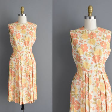 1960s vintage dress | Adorable Peach Floral Print Pleated Full Skirt Summer Dress | Small | 60s dress 