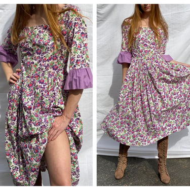 Vintage Romantic Dress /  Floral Cotton Dress with Frilly Sleeves / Garden Party Gatsby Dress / Late 30's to 50's Feedsack Cotton 