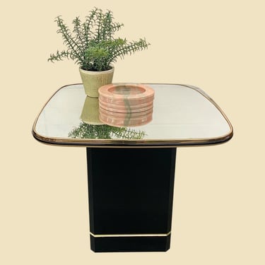 LOCAL PICKUP ONLY ———— Vintage Mirrored End Table 