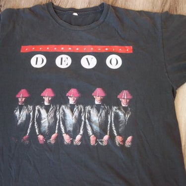 Vintage T-shirt Devo Distressed Faded Grunge Band Tee 2000s Large 