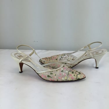 Fabulously Styled - Vintage 1950s 1960s Ivory Pastel Embroidered Mesh & Pearl Leather Sling Back Heels Shoes - 7N 