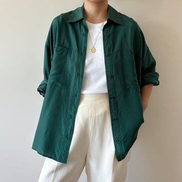 vintage silk blouse green minimalist silk top silk shirt classic design boyfriend style capsule wardrobe button down 90s retro style size ML 