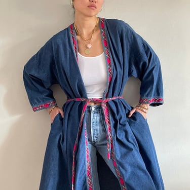 90s denim wrap dress duster / vintage soft faded cotton denim jean wrap front belted robe dress duster jacket with red flannel trim | Large 