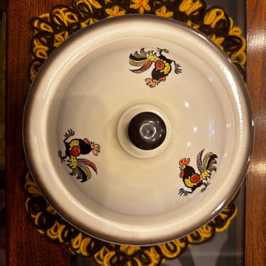 Mid Century Metlox Poppytrail “Rooster” Covered Dish 