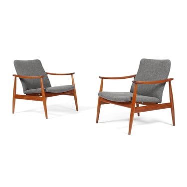Pair of Teak Lounge Chairs by Finn Juhl for France and Son. 1960s MCM Danish 