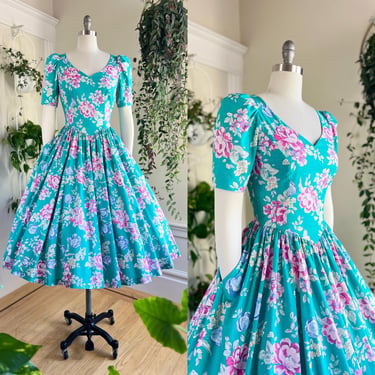 Vintage 1980s Dress | 80s LAURA ASHLEY Teal Floral Rose Print Cotton Basque Waist Full Skirt Midi Tea Day Dress (small/medium) 