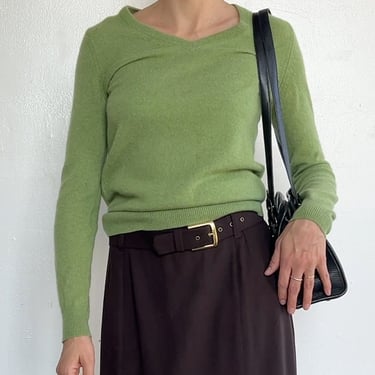 Split Pea Cashmere Vneck Sweater (S)