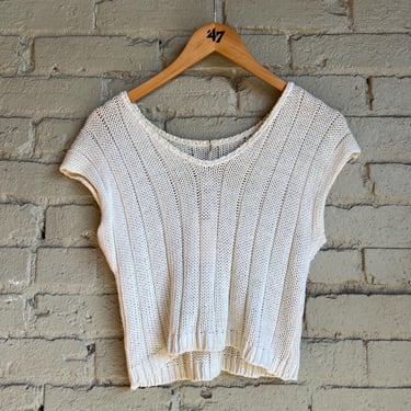 Small, Vintage 1970s 1980s Knit Sleeveless Top, White, Cute 