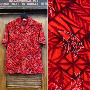 Vintage 1950’s Underwater Fish Tapa Pattern Tiki Cotton Loop Collar Hawaiian Shirt, 50’s Vintage Clothing 