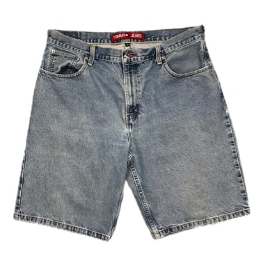 Vintage 90s Tommy Hilfiger Jeans Light Wash Baggy/Wide Leg Denim Shorts/Jorts Size W34/36 