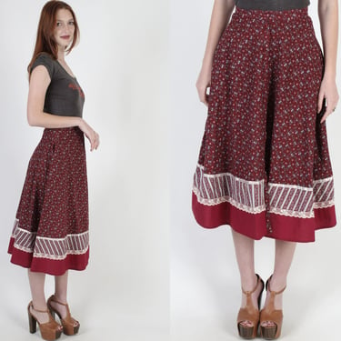 Burgundy High Waisted Gunne Sax Skirt / Vintage 70s Jessica McClintock Maroon Calico Skirt / Floral Prairie Lace Trim Pockets Skirt 9 