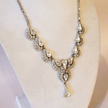 This is a stunning vintage white rhinestone necklace by Bogoff Jewels c1950s. 