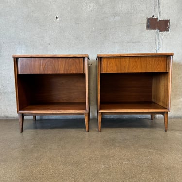 Pair of Mid Century Walnut Nightstands By Thomasville