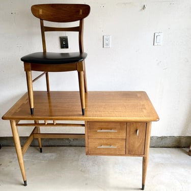 Mid Century Modern Lane Acclaim Dovetail Walnut Desk & Chair MCM Vintage