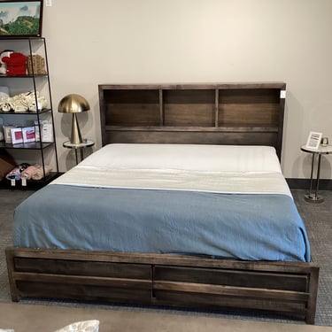 Rustic 2 Drawer King Bed