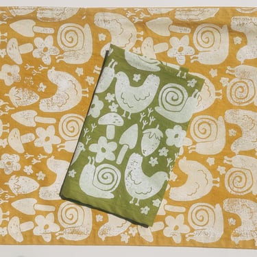 linen dinner napkins. garden party on green. hand block printed. placemats. boho decor. hostess gifting. chickens mushroom berries 