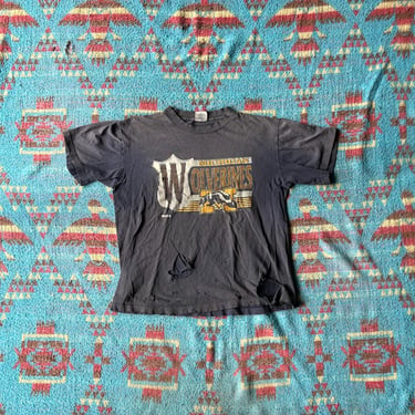 Vintage Thrashed 90s Michigan Wolverines Shirt 