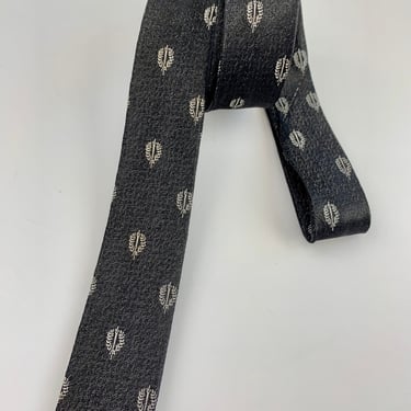 1950's Early 60's Supper Skinny Tie - The MODS - Acetate Fabric - Dark Gray to Black 