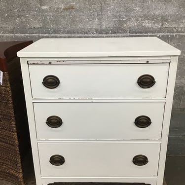 Vintage Farmhouse Dresser (Seattle)