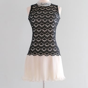 Stunning 1960's Black & White Mod Cocktail Dress / Sz S
