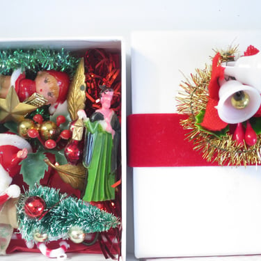 Mini Tree Trimming Kit, Vintage Holiday Package or Corsage Ties, Tiny Dollhouse Holiday Decorations 