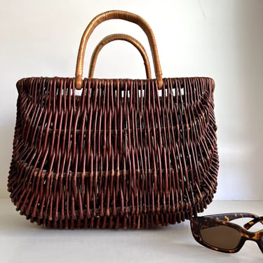 Vintage Brown Woven Wicker Medium Tote Top Handle Cottage Forage Bag 