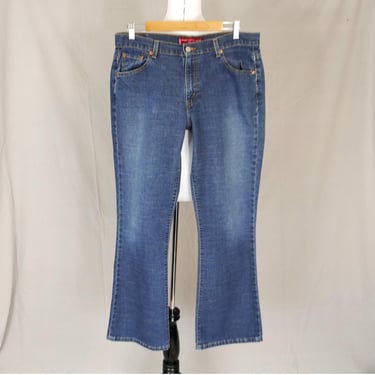Levi's 515 Low Rise Vintage Jeans / Size 27 | Noteworthy Garments