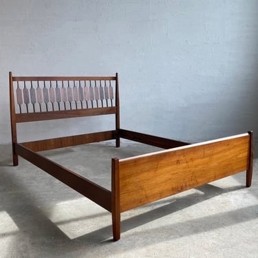 Full Walnut Headboard By Kipp Stewart & Stewart McDougall For Drexel Declaration