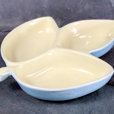 Hull Pottery Divided Leaf Dish - Divided Serving Dish - Pale Blue & Yellow - Hull USA 31 - Perfect for Snacks or Condiments | Bixley Shop 