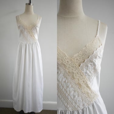 1980s Victoria's Secret White and Cream Long Night Gown 