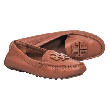 Tory Burch - Tan Tumbled Leather Loafers w/ Toe Logo Sz 6
