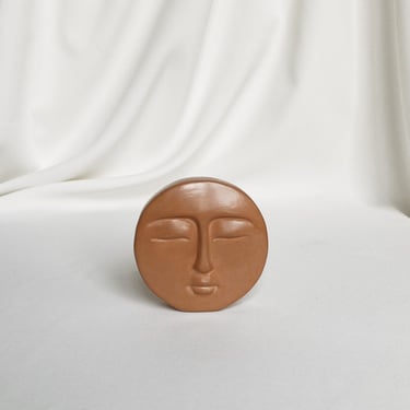 Decorative piece Luna | concrete paper weight | side table decor | bookshelf decor | props | concrete decor | mid-century decor | moon face 