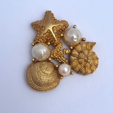 RICHELIEU Vintage Seashell Brooch, Golden Seashell Pin, Pearl and Shell Brooch, Designer Brooch, Gold Pin, Seashell Pin, Seashell Brooch 