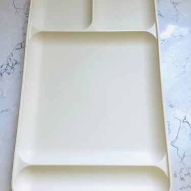 Set of 5 Vintage Almond Color Tupperware Lunch Trays by LeChalet