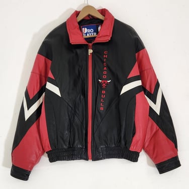 Vintage 1990s NBA Chicago Bulls Pro Player Leather Jacket Sz. L