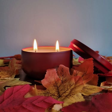 Double-Wicked Red Tin Candle