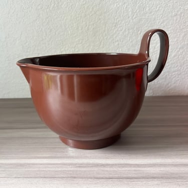 Vintage Dansk Gourmet Design 3 1/2 qt. Red Batter Bowl with Handle and Spout Kitchen Bowl Denmark, Red Melamine 