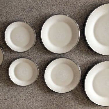 SET 7- Lenox MOONSPUN Dinner plates, porcelain, Salad Plate, Saucer Bread lot Cream Silver Wedding 