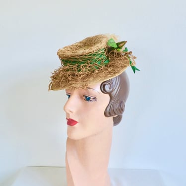 1940's Natural Straw Tilt Toy Hat Topper Green Ribbon Trim WW2 Era 40's Millinery Spring Summer Hats Rockabilly Swing Caspar Davis 