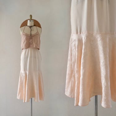 apricot flutter skirt 22-30 